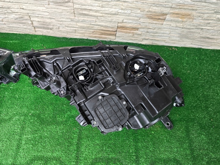 PHARE LED ADAPTIVE BMW 7 G11 G12 7483906 7483905