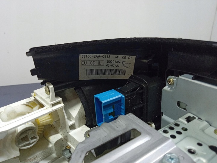 HONDA JAZZ II 02- RADIO D'USINE 39175-SAA-G110-M1