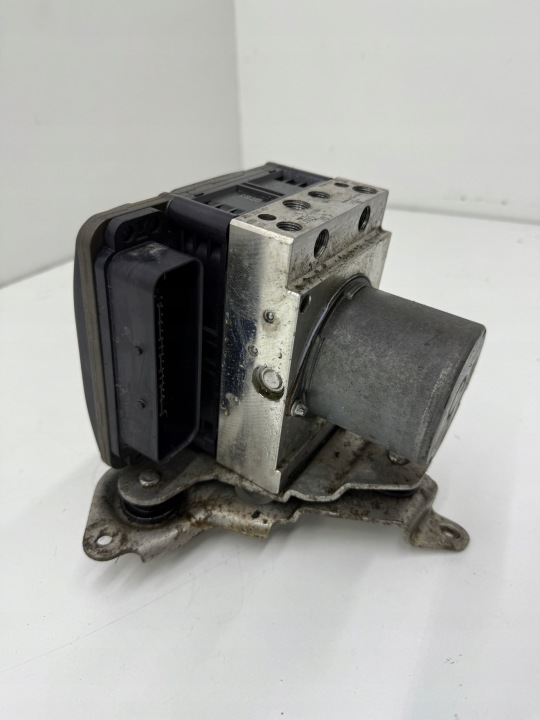 AUDI A6 C7 POMPE DE FREIN ABS FONCTIONNEL LEGALNA!