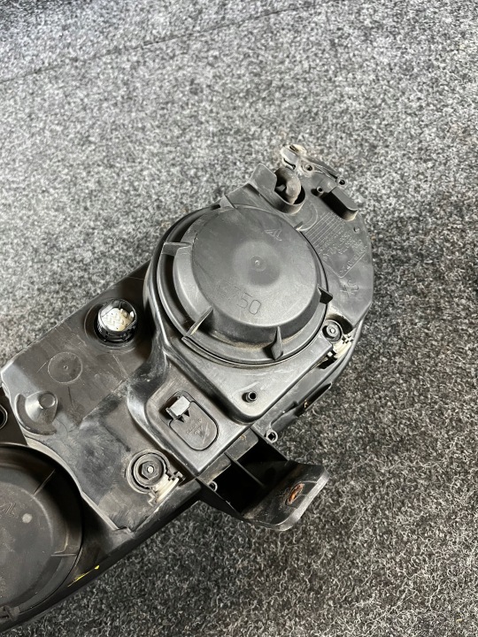 FIAT CROMA II 2 PHARE GAUCHE AVANT AVANT OE EUROPE 51801272