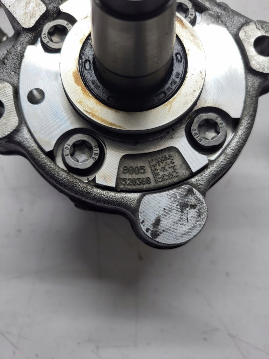 BMW E60 E61 N47 POMPE INJECTION 7807495 0445010510