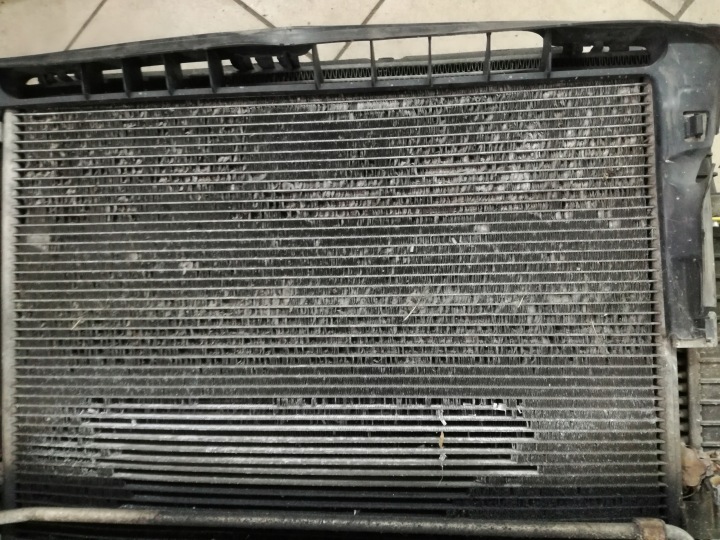 VOLVO XC90 I LIFT VENTILATEUR RADIATEURS 2.4 D5 AUTOMATE 30612864