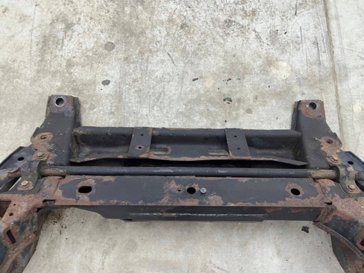 POUTRE MOTEUR CHRYSLER PT CRUISER 00-10R. BERCEAU CHÂSSIS CHÂSSIS