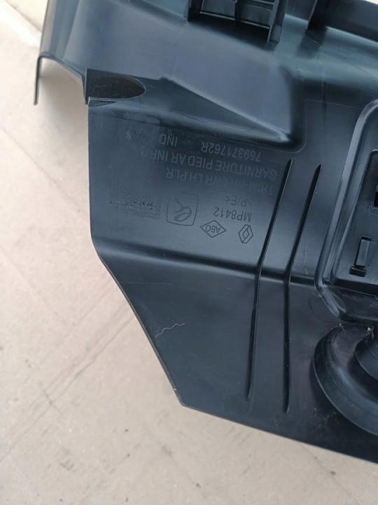 DACIA SANDERO STEPWAY III 21R- PROTECTION SEUIL MONTANTS GAUCHE ARRIÈRE 769353508R
