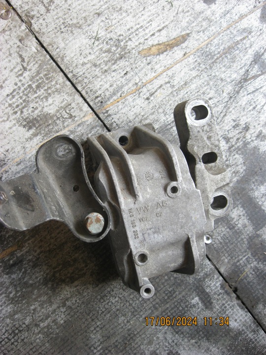 BRACKET AIR BAGS ENGINE TOURAN I CADDY PASSAT B6 JETTA 2.0TDI AZV 1K0199262AF photo 1 - milautoparts-fr.ukrlive.com