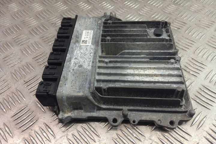 ORDINATEUR MOTEUR ECU BMW 9896978 2.0L GASOLINE 2019