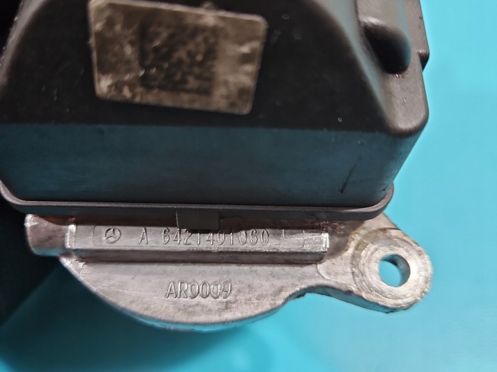 VANNE EGR MERCEDES W212 VITO SPRINTER W164 W251 6421401060 3.0 CDI E350
