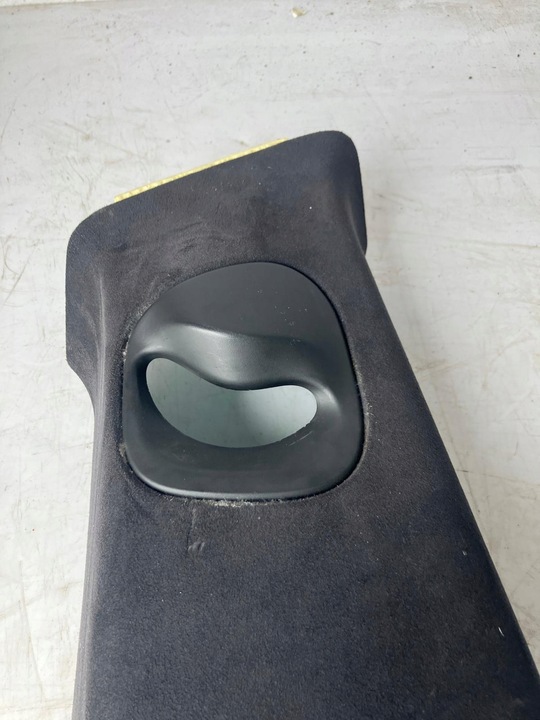 PROTECCIÓN DE SOPORTE CENTRAL DERECHA TECHO TESLA MODELO S ALCANTARA 