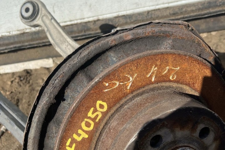 ROTULE DE DIRECTION ARRIÈRE GAUCHE MERCEDES-BENZ C (W204) F4050 DIESEL 2008