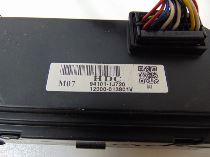 MONITEUR HYUNDAI OE 94101-1J720