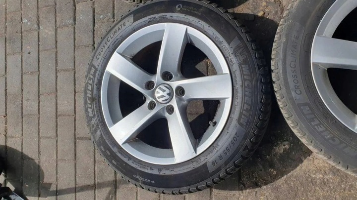 ARRIÈRE DROITE MOULURE SEUIL VW PASSAT B7 ALLTRACK (365) 20555R16 1.4L