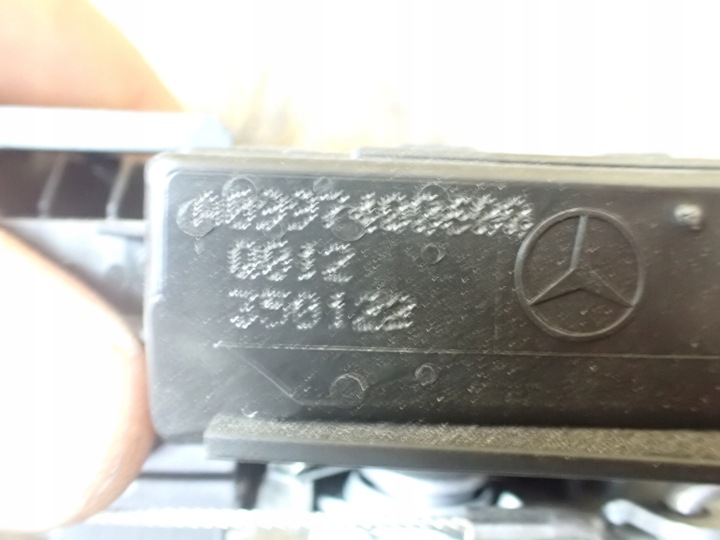 DOCIAG SERRURE COUVERCLES DE COFFRE ARRIÈRE MERCEDES GLS II X166 3.0 17R A0999067105 9555