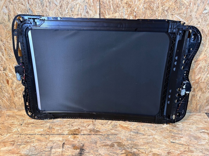 PORSCHE CAYENNE II LIFT 7P 14-17 TOIT OUVRANT PANORAMA 7P0877041G