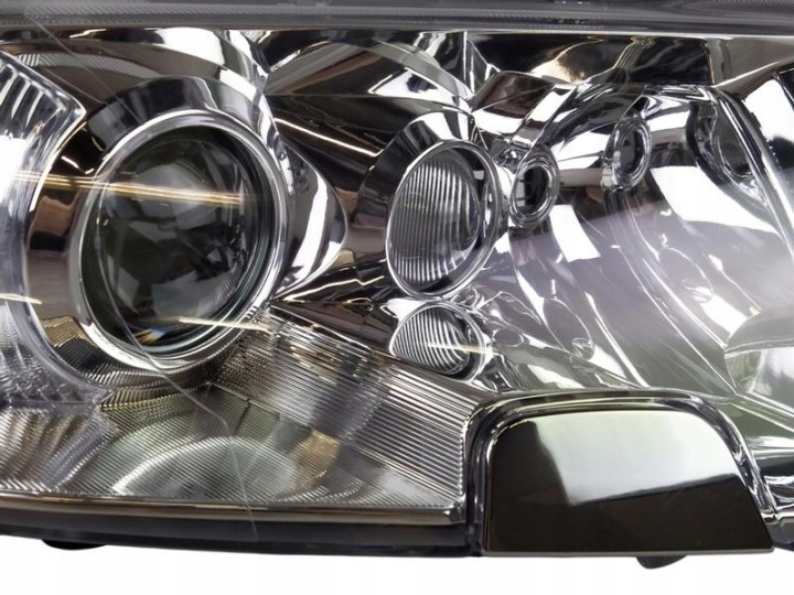 DEPO PHARES PHARES AVANT SKODA SUPERB 02- XÉNON
