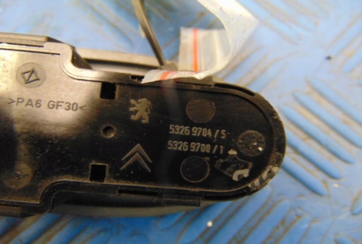 CITROEN C5I 2.0HDI BERLINE COMMUTATEUR VITRE 53269704