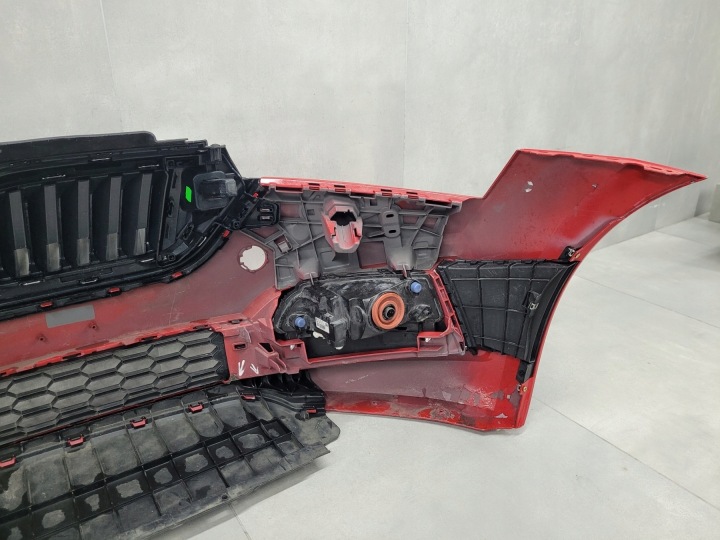 PARE-CHOCS AVANT AVANT SKODA SCALA 657 19-22