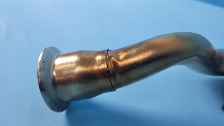 MERCEDES W206 C200 FIL TUYAU TUYAU RECYCLAGE GAZ D'ÉCHAPPEMENT EGR A6541406903