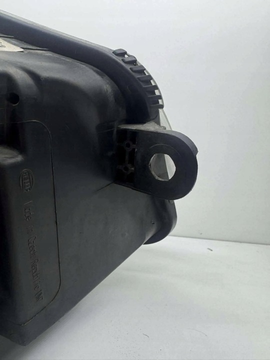 PHARE GAUCHE AVANT AUDI A6 (4F2, C6) 4F0941029 3.0L DIESEL 165KW 2006