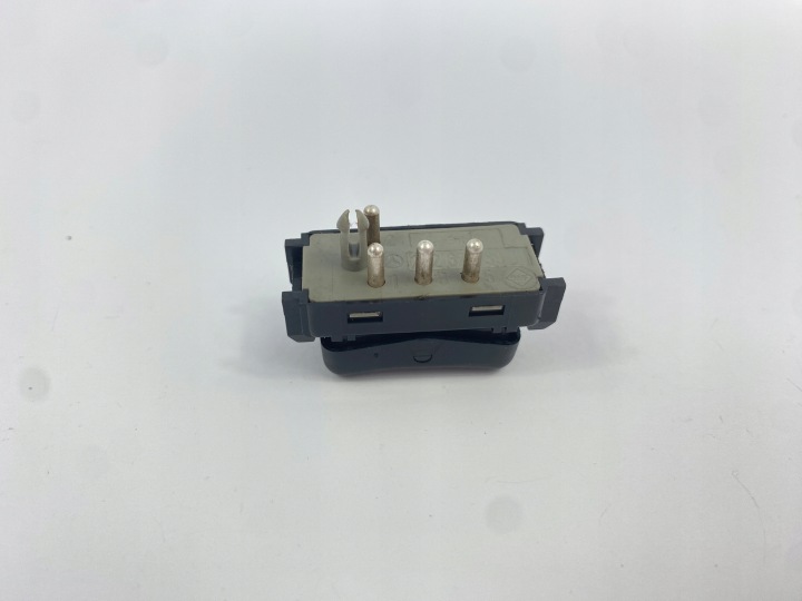 COMMUTATEUR RYGLOWANIA PORTES MERCEDES W124 W140 2028203910