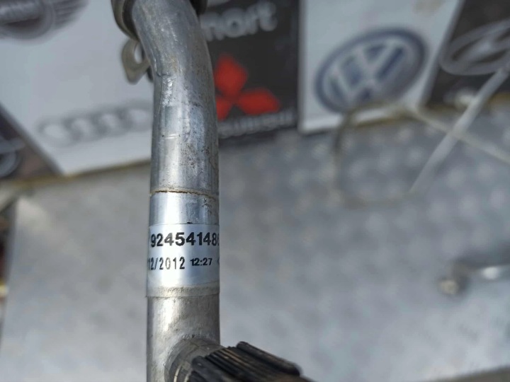RENAULT CLIO IV FIL CONDUITES DE CLIMATISATION 1.5 DCI 924907813 924803929