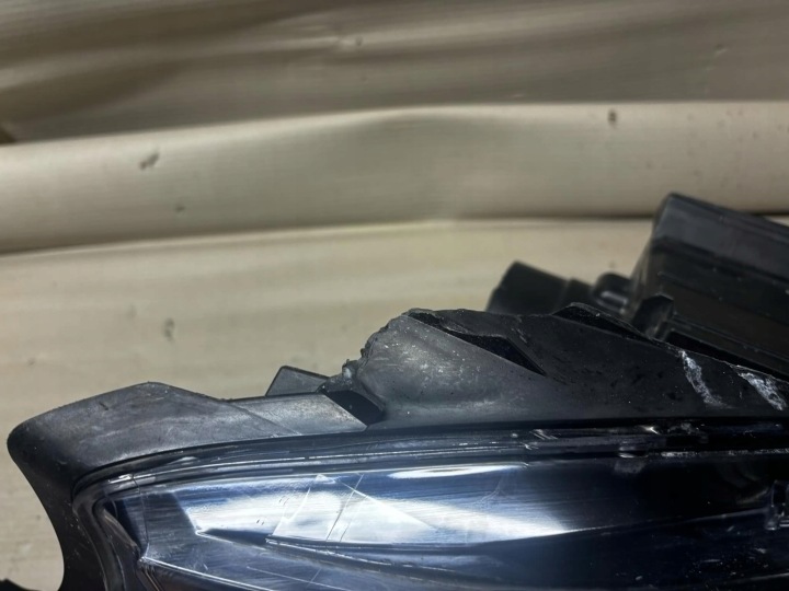 PHARE GAUCHE AVANT GAUCHE AVANT 260605173R RENAULT TRAFIC 3 II 14-19R 2017R