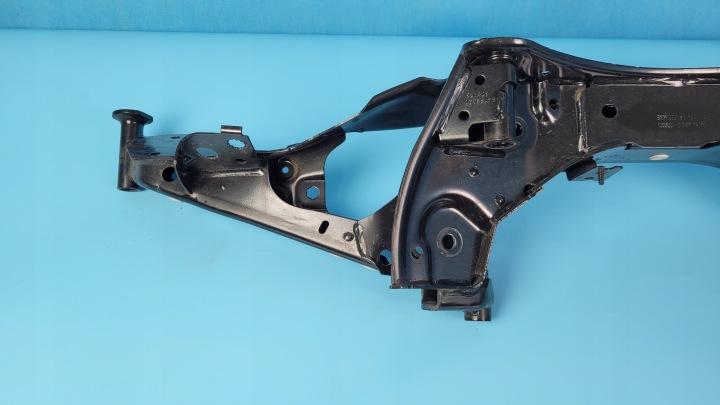 BMW X1 U11 SDRIVE18I 23R POUTRE BERCEAU CHÂSSIS ARRIÈRE 6894202