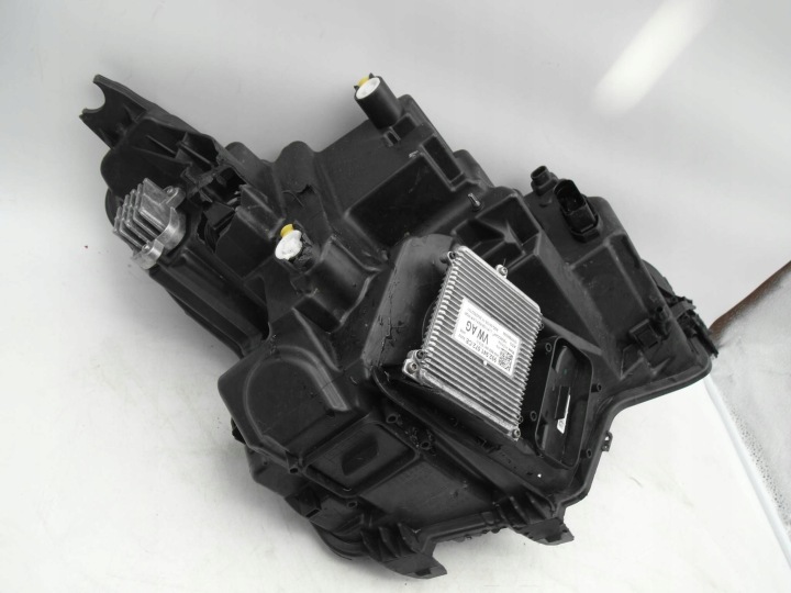 SKODA KODIAQ 566 LIFT PHARE AVANT GAUCHE 566941035 NR72