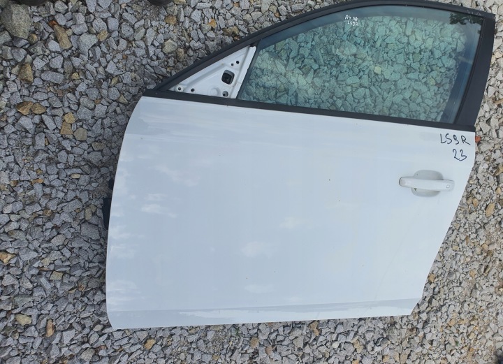 AUDI A4 B8 PORTES GAUCHE AVANT COULEUR LS9R 23