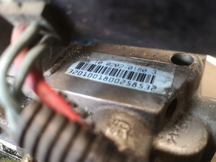 JEEP GRAND CHEROKEE ZJ 92- 4,0 POMPE ABS