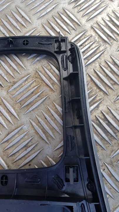 MERCEDES B CLASSE W245 CENDRIER TUNNEL CENTRAL A1696803839