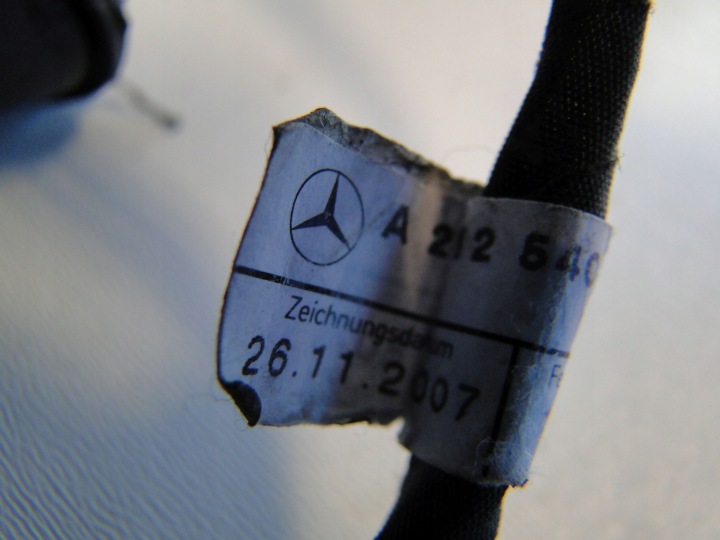 MERCEDES E W212 S212 212 FAISCEAU DE CÂBLES SUR CAPTEURS PTS RADARY DANS PARE-CHOCS ARRIÈRE