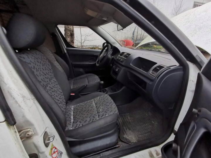 SKODA PRAKTIK TUYAU AQUATIQUE 2008 1.2L 6Q0122291F