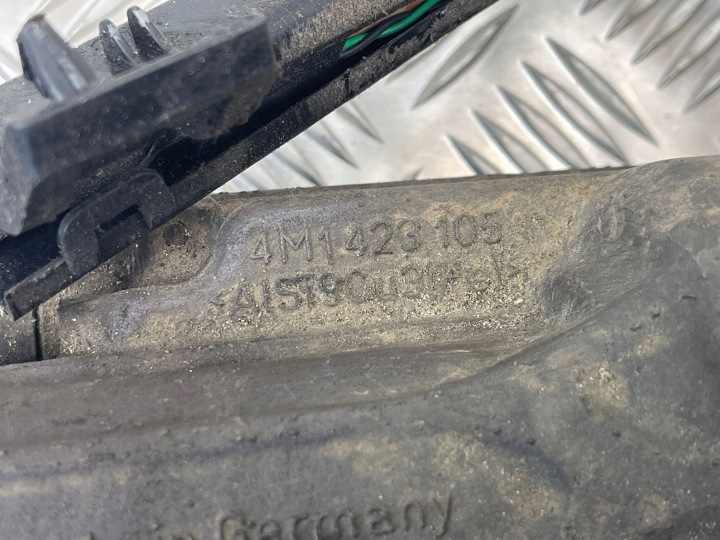 AUDI OE 4M0909144B CRÉMAILLÈRE DE DIRECTION