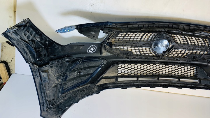 PARE-CHOCS AVANT MERCEDES CLA W118 AMG