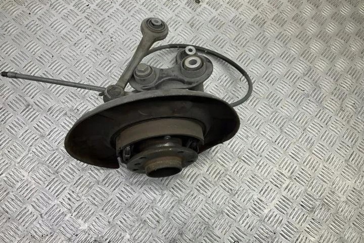 MOYEU ARRIÈRE DROIT ROUES BMW 5 TOURING (E61) 6760954 3.0L GASOLINE 224KW