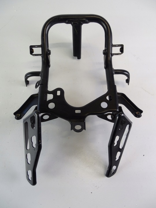 A548 HONDA CBX RADIO 500 X CHÂSSIS FIXATION CARÉNAGE CARÉNAGE PHARES