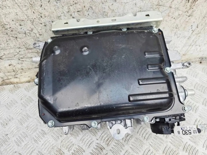 INWENTER TOYOTA YARIS (_P13_) G920052033 1.5L HYBRID 54KW 2019