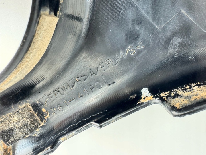 SUZUKI VL800 VOLUSIA DÉFLECTEUR D'AIR PROTECTION GAUCHE CULASSES CHÂSSIS 47361-41F0