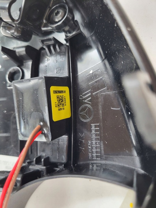 ORIGINALE INFÉRIEURE PROTECTION RÉTROVISEURS GAUCHE MERCEDES W166 W292
