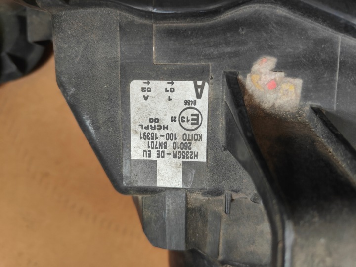 PHARE AVANT NISSAN ALMERA N16E 03- 26010BN701 DROITE