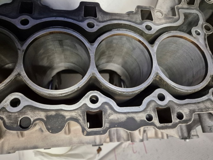BLOC MOTEUR 3.0 3.0I N52 N52B30A BMW E60 E90 E65 E85 E86 E64 E63