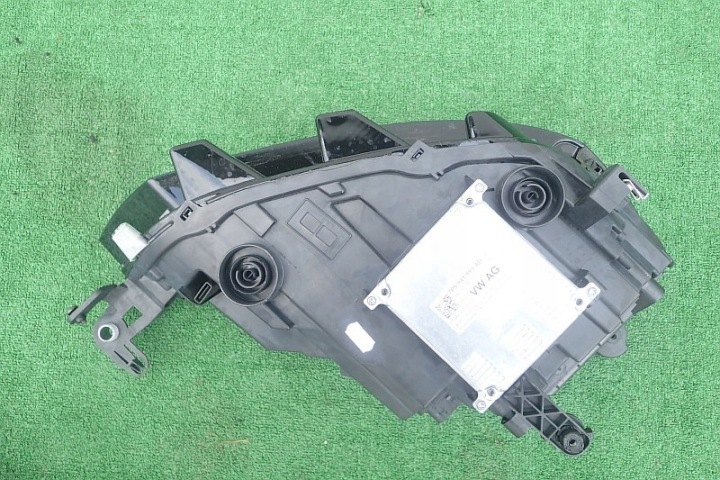 VW T-ROC GAUCHE PHARE AVANT PROJECTEUR COMPLET LED 2GA