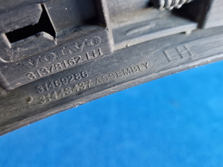 VOLVO XC90 II MOULURE GARDE-BOUE GAUCHE AVANT GAUCHE AVANT 31378162