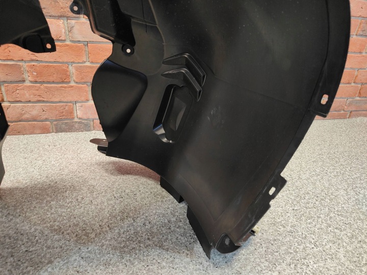 BMW F48 X1 PASSAGE DE ROUE DROIT AVANT DROIT AVANT 7342176