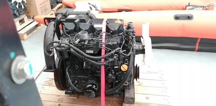 MOTEUR YANMAR 4TNV98 44.9 KW
