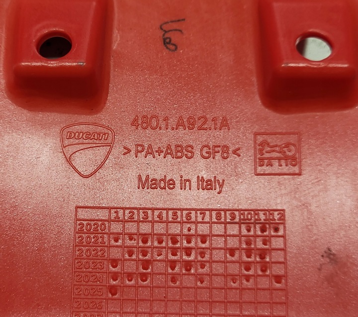 REVÊTEMENT SUR RÉSERVOIR RÉSERVOIR PROTECTION 4801A921A DUCATI MULTISTRADA 1200 V4 2020+R