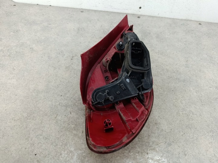 PHARE ARRIÈRE DROITE PEUGEOT 207 9686565980 BERLINE COMPACTE