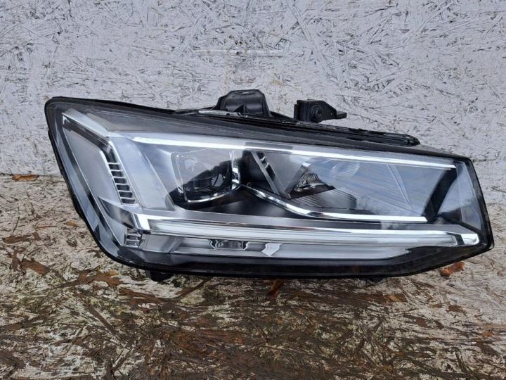 AUDI Q2 81A941033 81A941034 PHARE DROITE GAUCHE