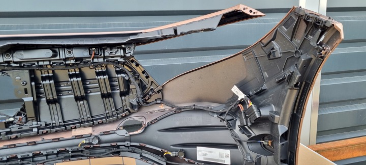 MERCEDES EQA AMG 2021- PARE-CHOCS AVANT ORIGINAL F002