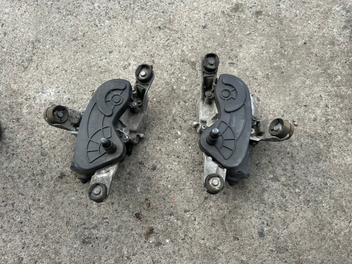 PETIT MOTEUR ESSUIE-GLACES DROIT GAUCHE AVANT CITROEN C5 III X7 53569512 53569612